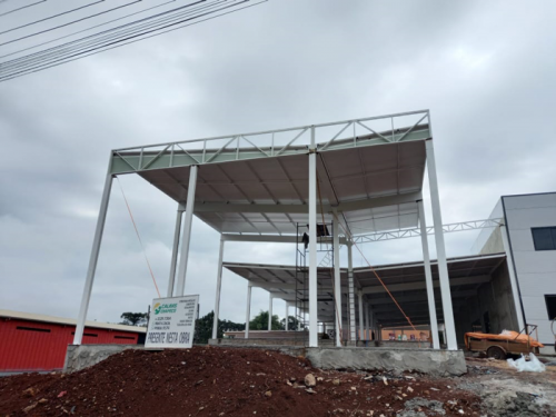 Estrutura Para Fechamento/Cobertura